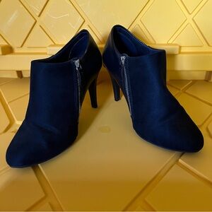 Dexflex Comfort Navy Blue Bootie